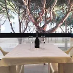Costa Del Sol לידו די ג'סולו